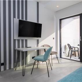 Luxury 5-Bedroom Villa with Sea-Views and Infinity Pool near Dubrovnik – Sleeps 10